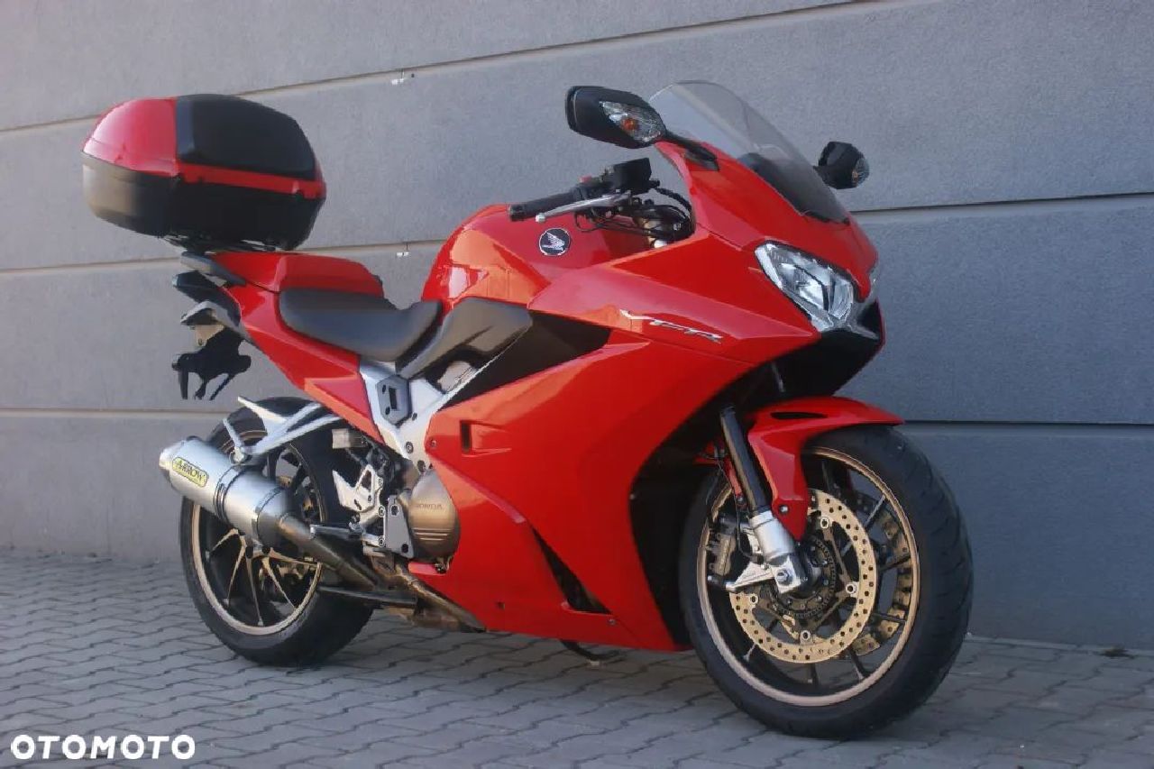 Honda Vfr Vtec Abs Tcs Kufer Pi Kna Wietny Stan Gwarancja