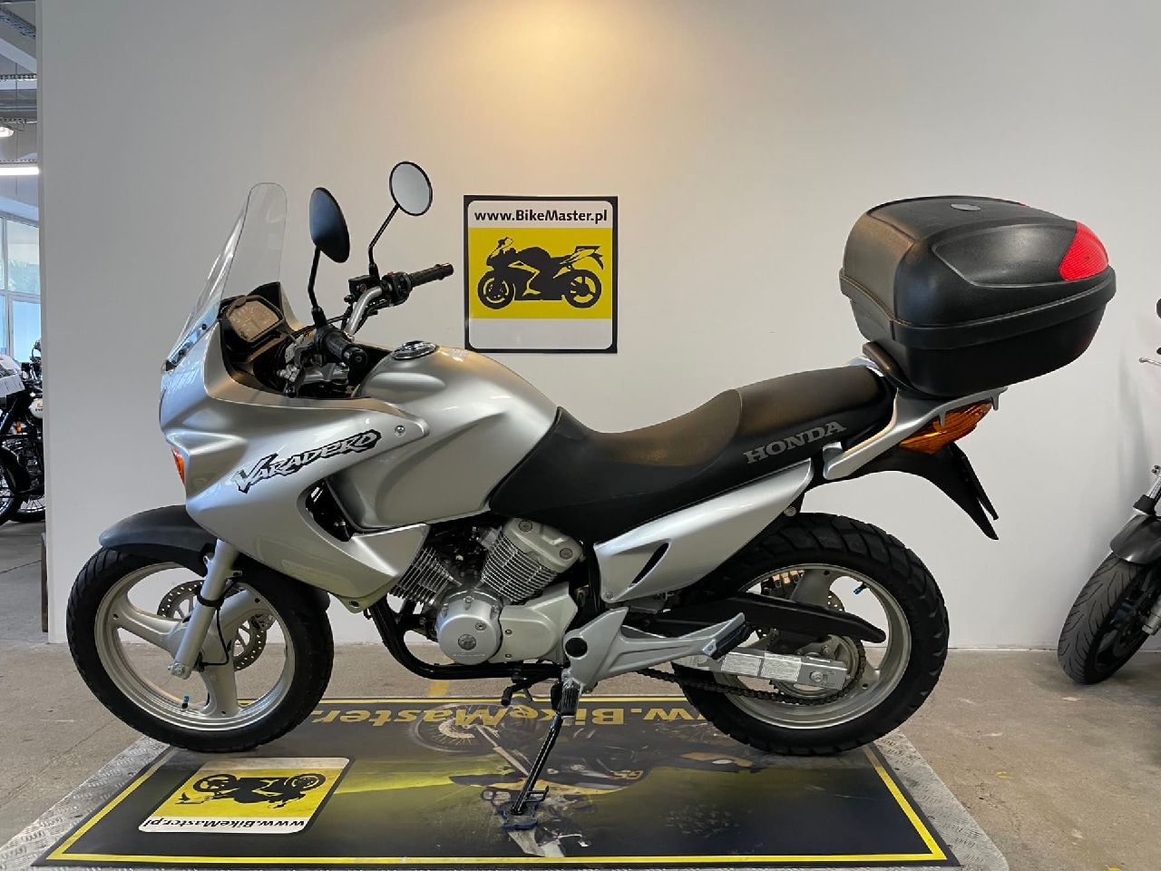 Honda Xl Varadero Kat B Kufer Cena Z