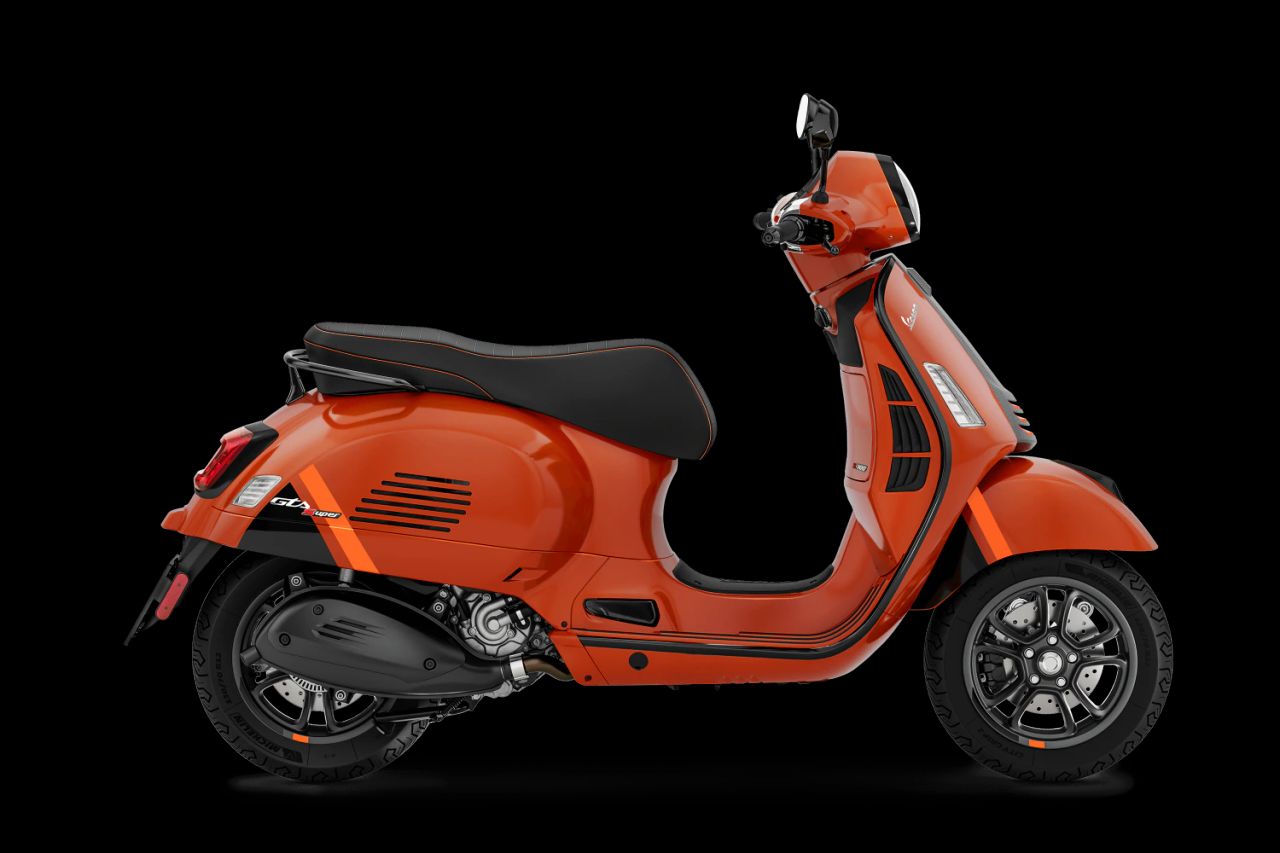 Piaggio Vespa New Gts Super Sport 125i Abs Asr Cena 30500 00 Zł